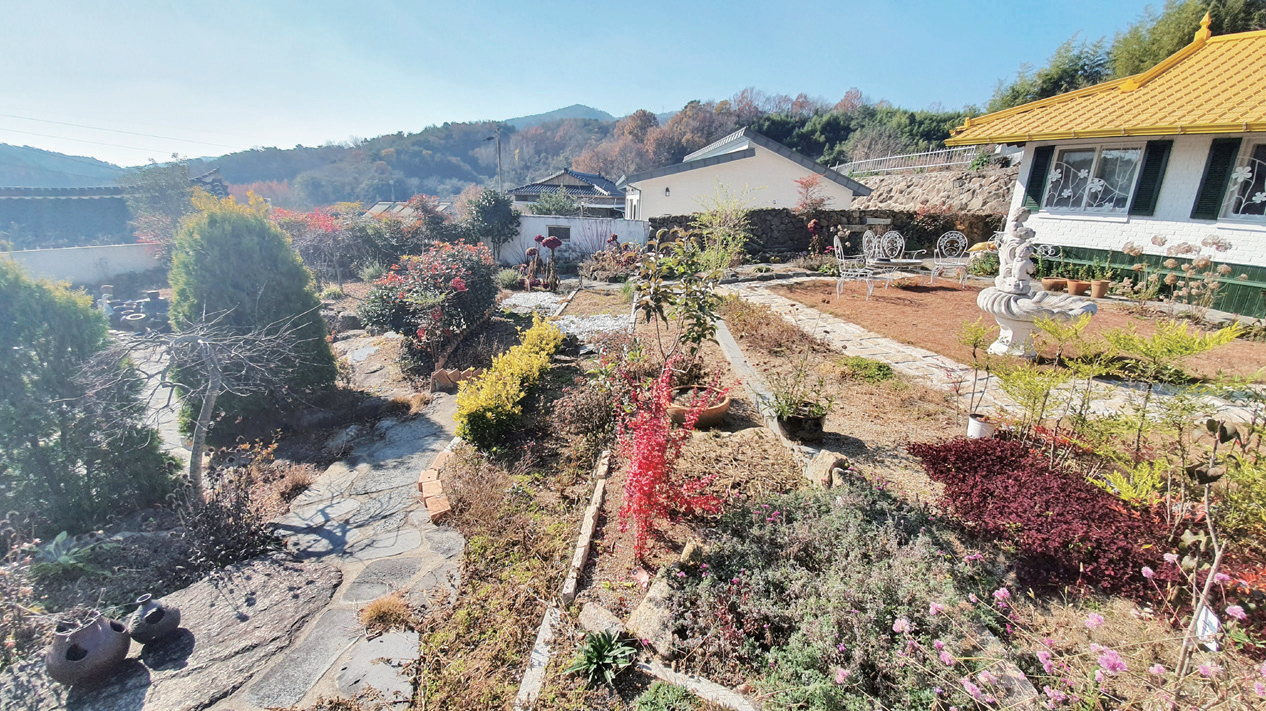 노란집유럽정원은..ing