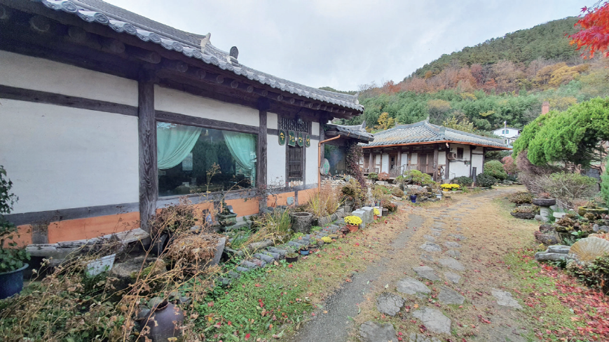 수련산방